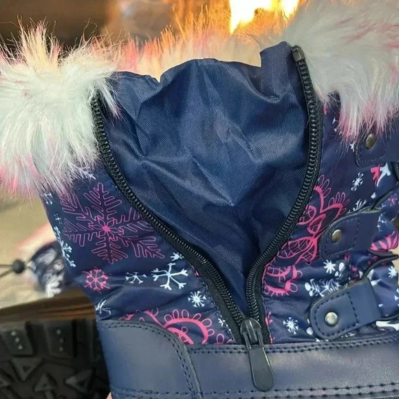 Dream Pairs Thermolite snow/winter waterproof,faux fur lined rugged,zipper,bunge - Picture 13 of 13